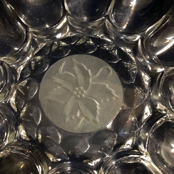 ****Donated****𝅺GLASS serving dish 10” - Picture 3 of 5